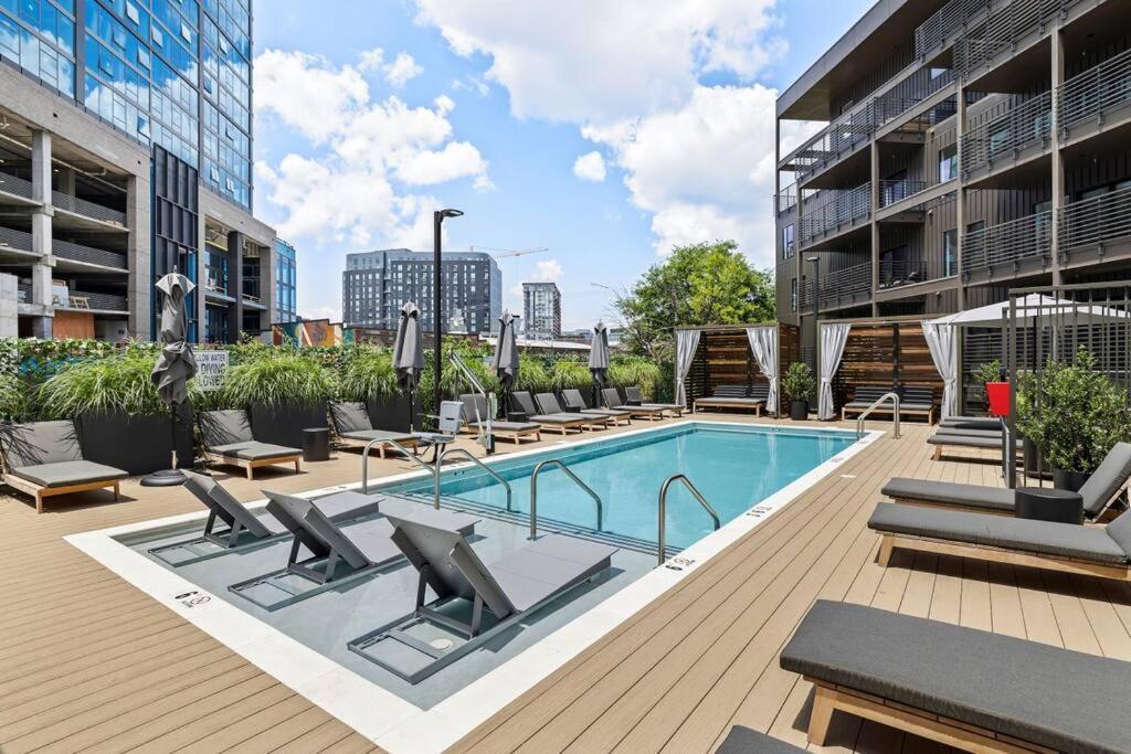Appartement Skyline View, Pool, Gym, Balcony'S, Walk To Bway! à Nashville Extérieur photo